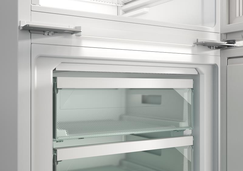 Bild 8: Liebherr Labor Kühl-Gefrierkombination Perfection SCFvh 4032